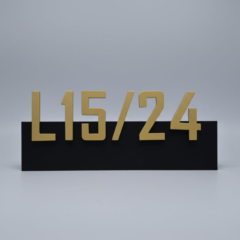 L15 Metal Home Name Plate